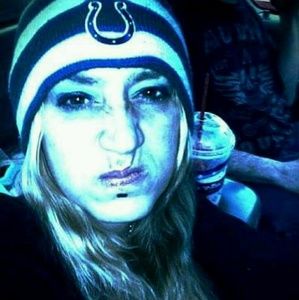 Meet your Posher, Cari